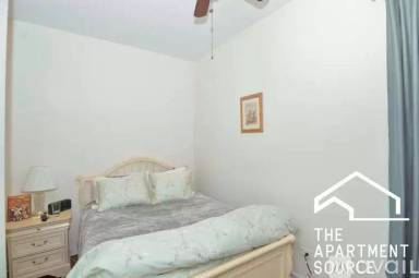 Main picture of 2146 W Chicago Ave