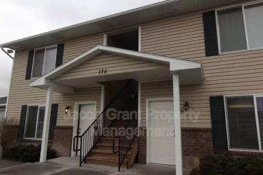 Main picture of 175 Stockham Blvd
