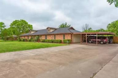 Main picture of 14208 Melody Ln