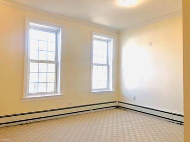 Main picture of 5 78th St