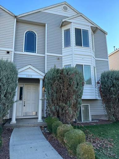Main picture of 4903 Porlier Ln