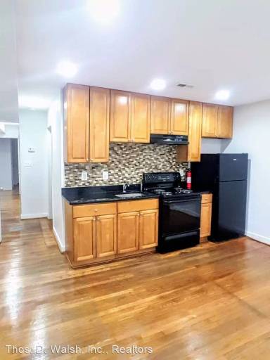 Main picture of 1322 T St SE