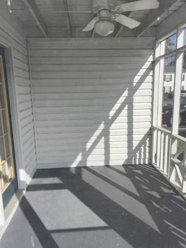 Main picture of 743 Coventry Ln