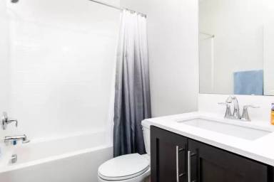 Main picture of 4366 Pacifica Way