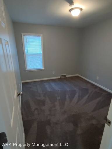 Main picture of 5919 Balfour Rd