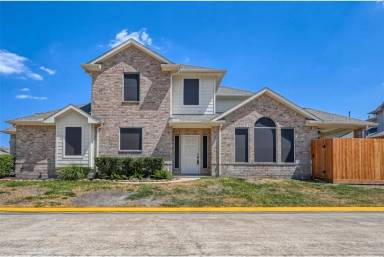 Main picture of 10531 Willow Park Grn