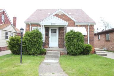 Main picture of 20844 Universal Ave