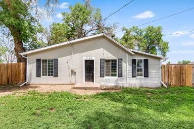 Main picture of 701 35th St