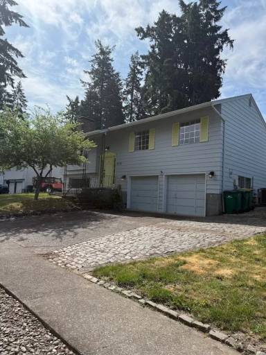 Main picture of 14150 SW Bonnie Brae St