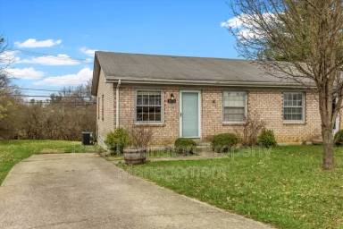 Main picture of 3259 Aqueduct Dr
