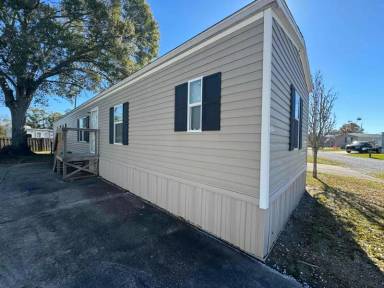 Main picture of 17091 Swamp Rd E