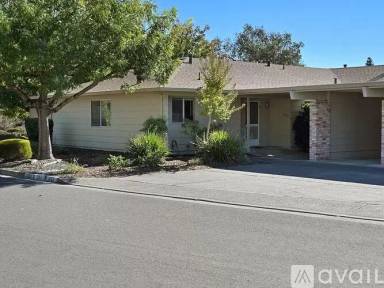 Main picture of 402 Twin Lakes Cir