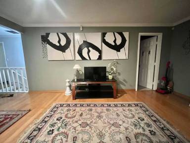 Main picture of 7033 7th Ave