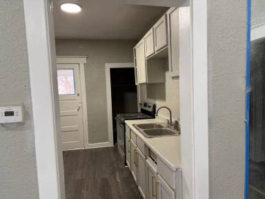 Main picture of 5502 Norledge Ave