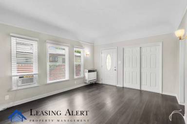 Main picture of 1242 N June St