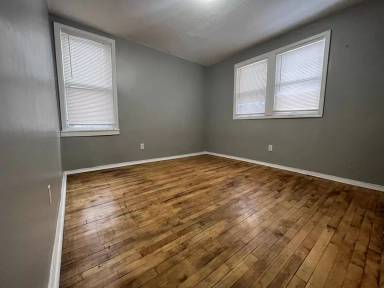 Main picture of 2356 Thomas Ave N