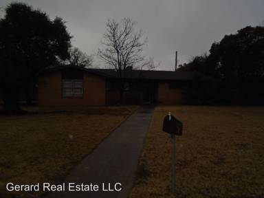 Main picture of 3301 Green Acres Rd