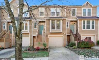 Main picture of 5911 Cedar Fern Ct