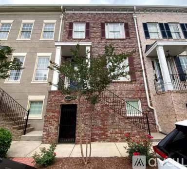 Main picture of 957 Persimmon Pt