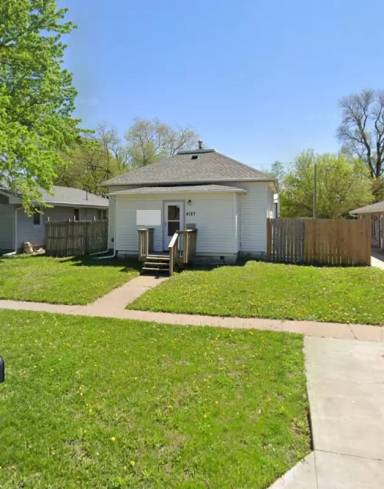Main picture of 4127 Baldwin Ave