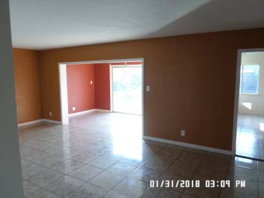Main picture of 2701 S Watson St