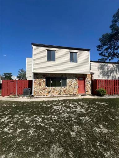Main picture of 2134 NE 45th Ave