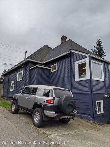 Main picture of 2076 Ponderosa Ct