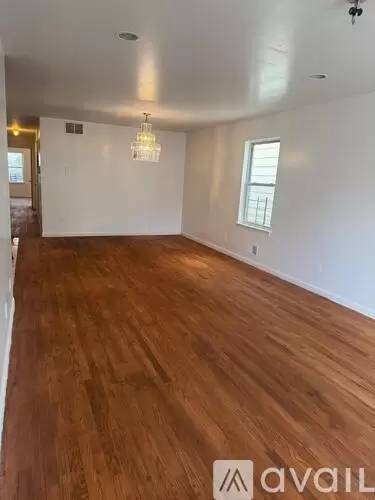 Main picture of 136 Boyd Ave
