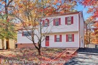 Main picture of 9330 Lost Forest Dr