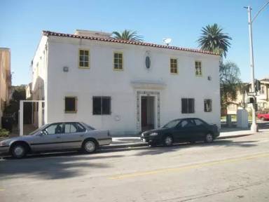 Main picture of 553 Cedar Ave