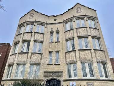 Main picture of 7934 S Kingston Ave