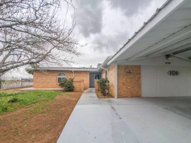 Main picture of 5132 Round Rock Dr