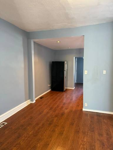 Main picture of 6147 Sansom St