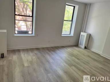 Main picture of 404 Franklin Ave