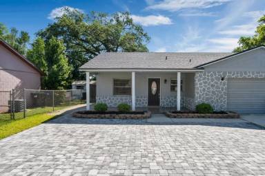 Main picture of 6817 Massa Ct