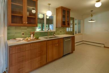 Main picture of 540 N 83rd St