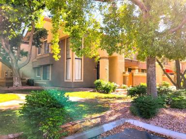 Main picture of Papago Park Village II