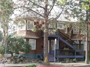 Main picture of 2644 Hillegass Ave