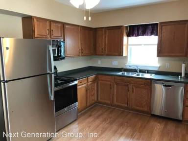Main picture of 1422 Main St