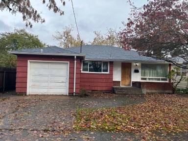 Main picture of 3152 NE 79th Ave