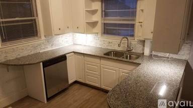 Main picture of 2720 Emerson Ave S