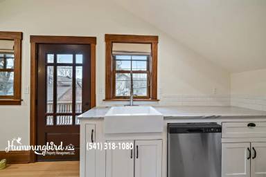 Main picture of 510 NW Delaware Ave