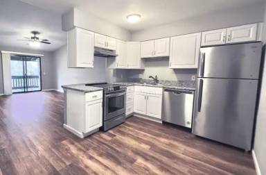 Main picture of 1630 Summergate Pkwy