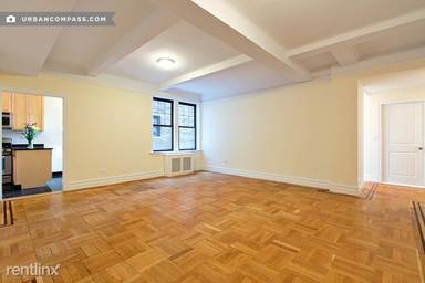 Main picture of 110 E 92nd St