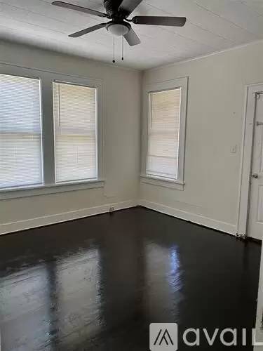 Main picture of 115 E Lister St