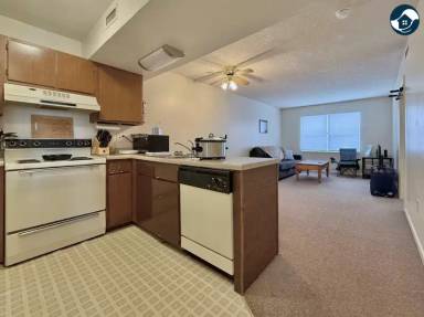 Main picture of 229 E King St