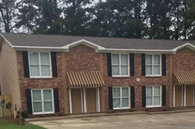 Main picture of 4 Kim Ct