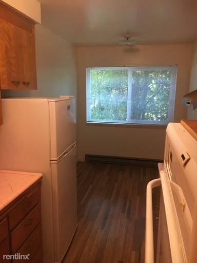 Main picture of 4500 Phinney Ave N