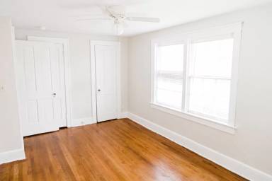 Main picture of 848 Hillyer Ave