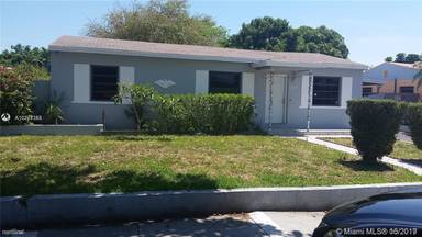 Main picture of 1310 NE 143rd St